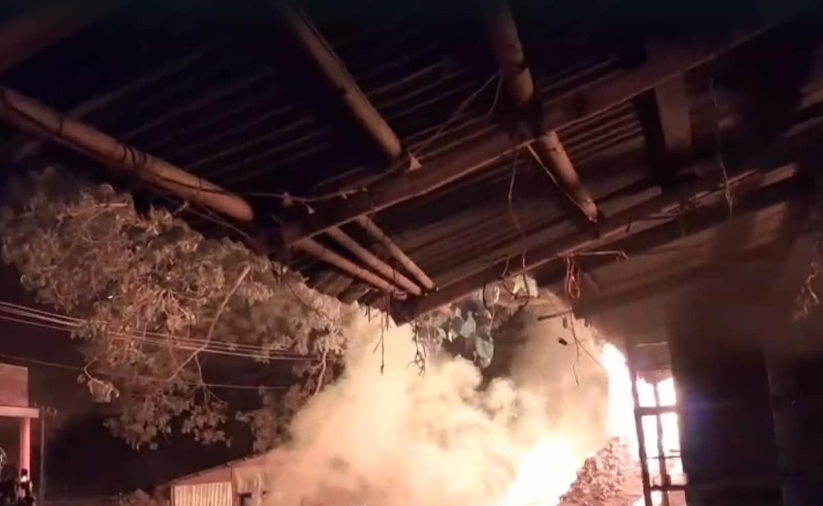 2 Killed, 48 Cops Hurt As Groups Clash For 2nd Day In Assam's Karbi Anglong