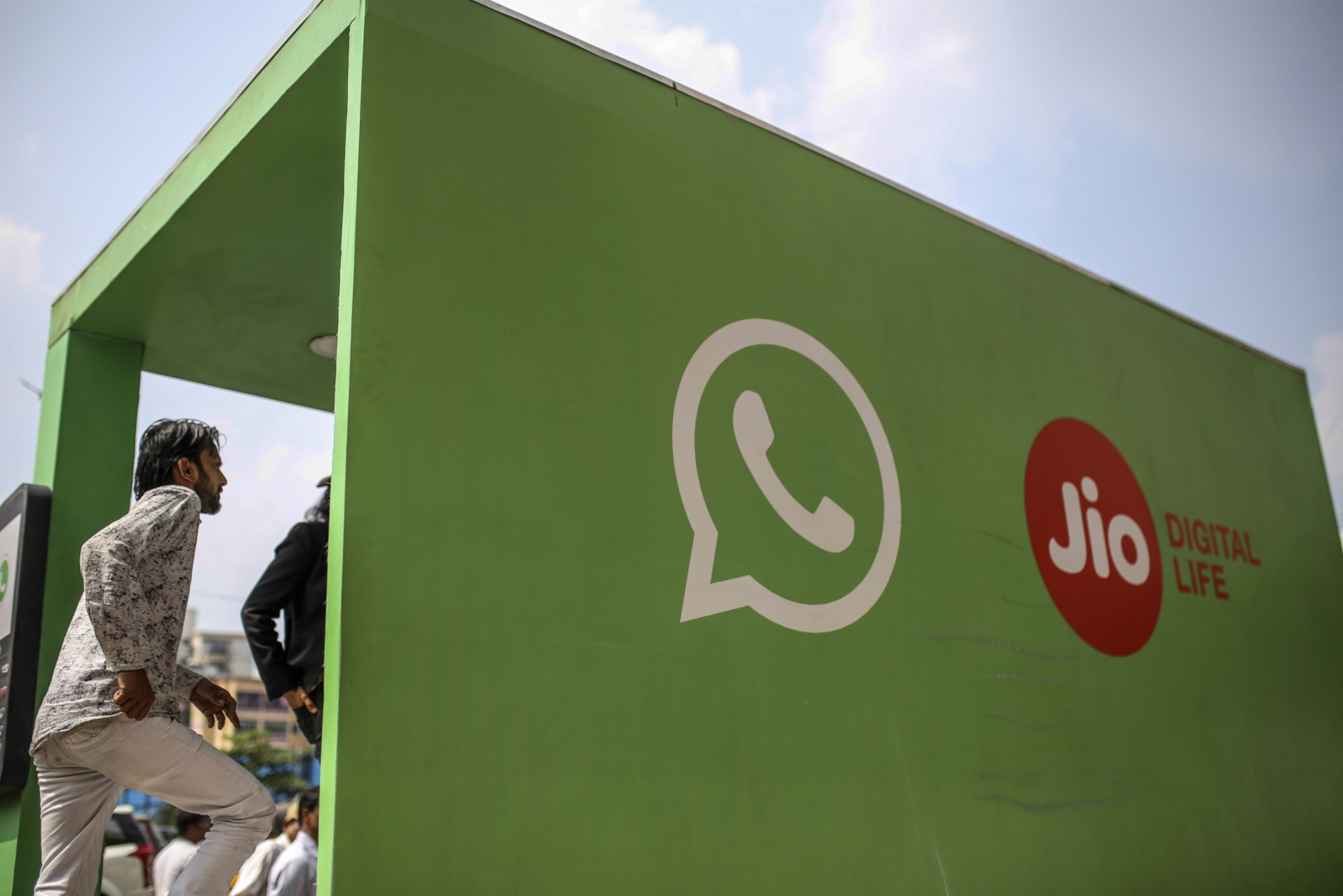 Data Sharing Not The Purpose Of Deal, Reliance Jio, Facebook Tell CCI