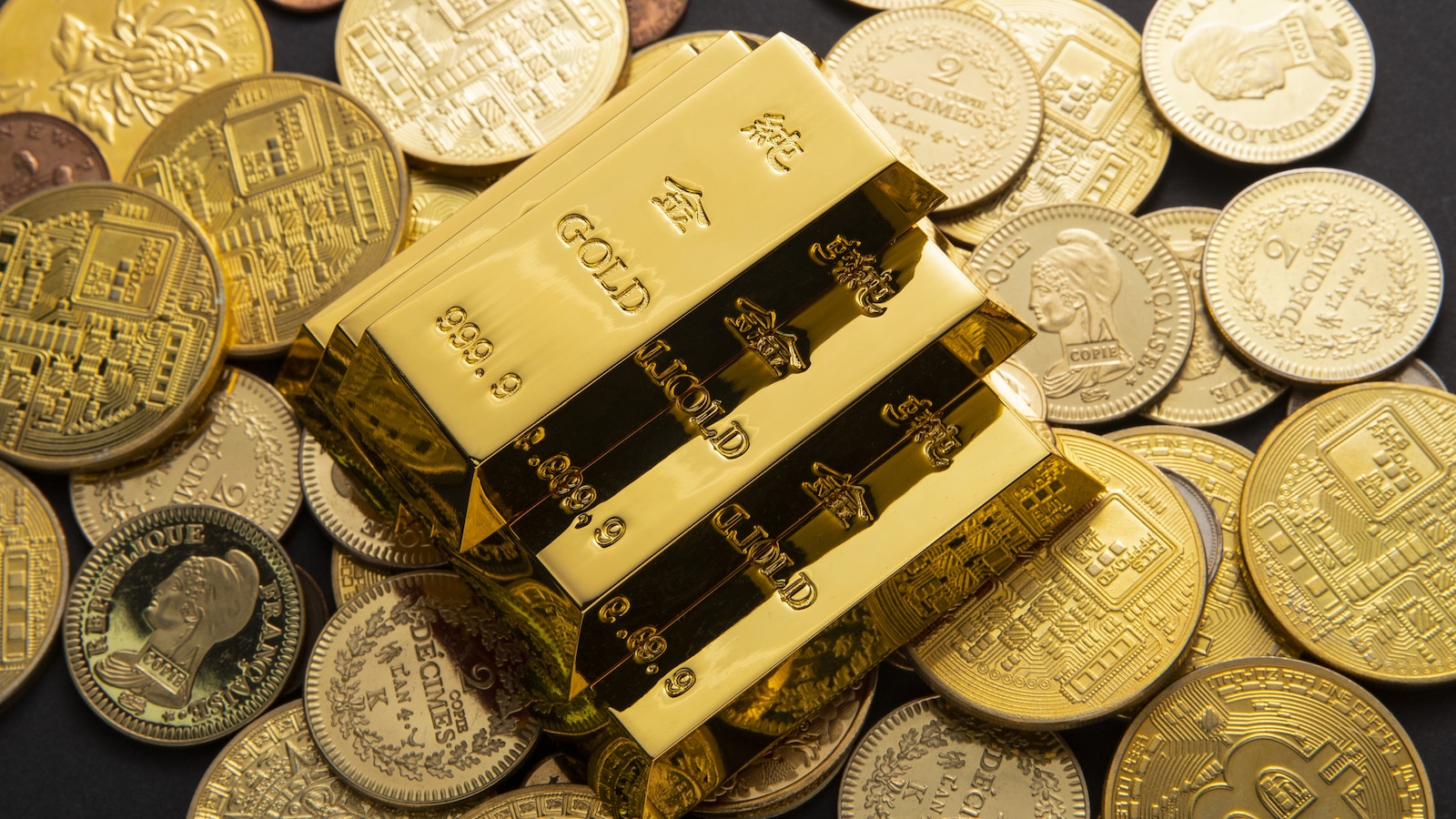 Gold Prices Hit Record High Of Rs 83,750 Amid Renewed Buying