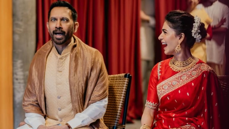 Samantha Can't Take Her Eyes Off Raj Nidimoru In Hilarious Unseen Wedding Pic