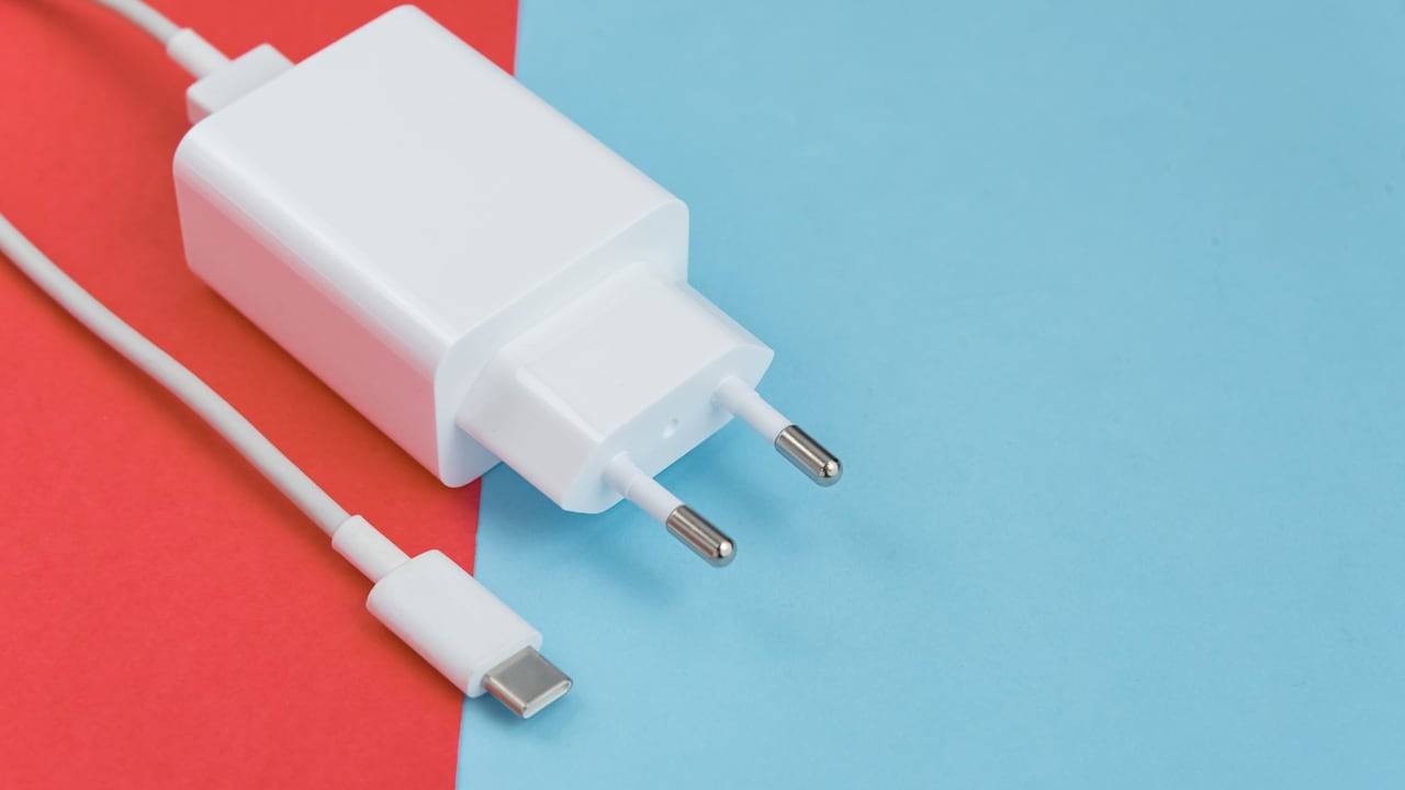 Upgrade to Safe, fast, and reliable Samsung-compatible chargers during the Flipkart Buy Buy 2025