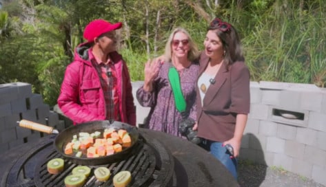 In Farah Khan's New Zealand Vlog, Dilip's "Wedding" With His 'Manager' Kim Steals The Show