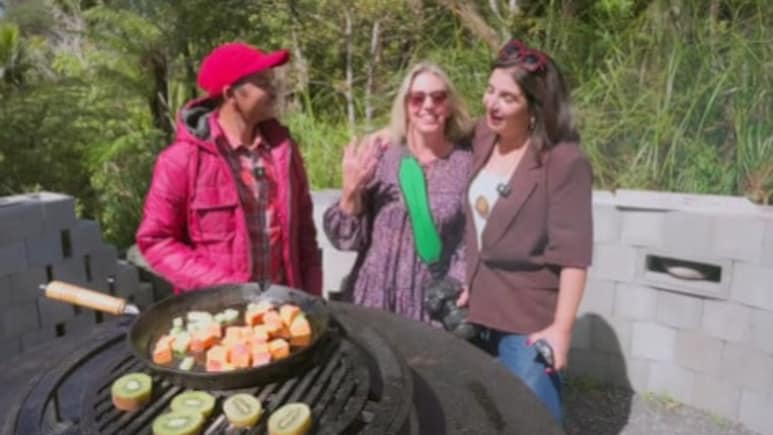 In Farah Khan's New Zealand Vlog, Dilip's "Wedding" With His 'Manager' Kim Steals The Show