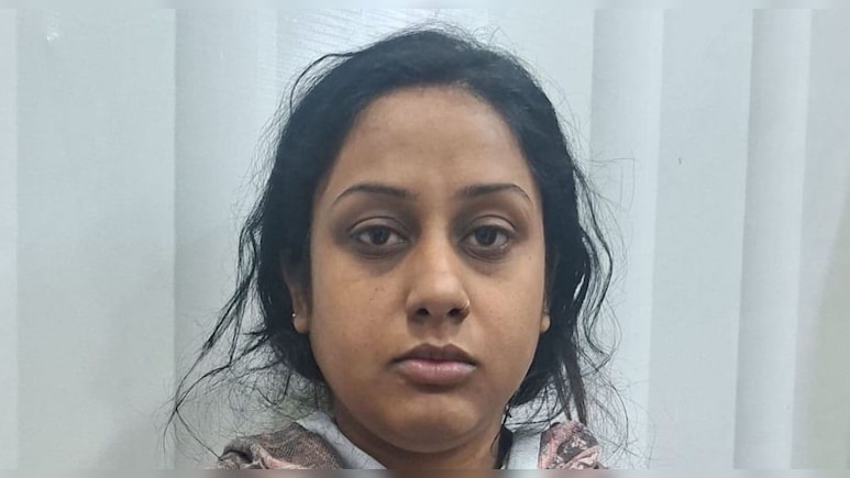 युवती गैंगस्‍टर्स के गुर्गों को पहुंचाती थी रुपए, अमीरों के फोटो और वीड‍ियो व‍िदेश भेजने वाले गैंग का भंडाफोड़