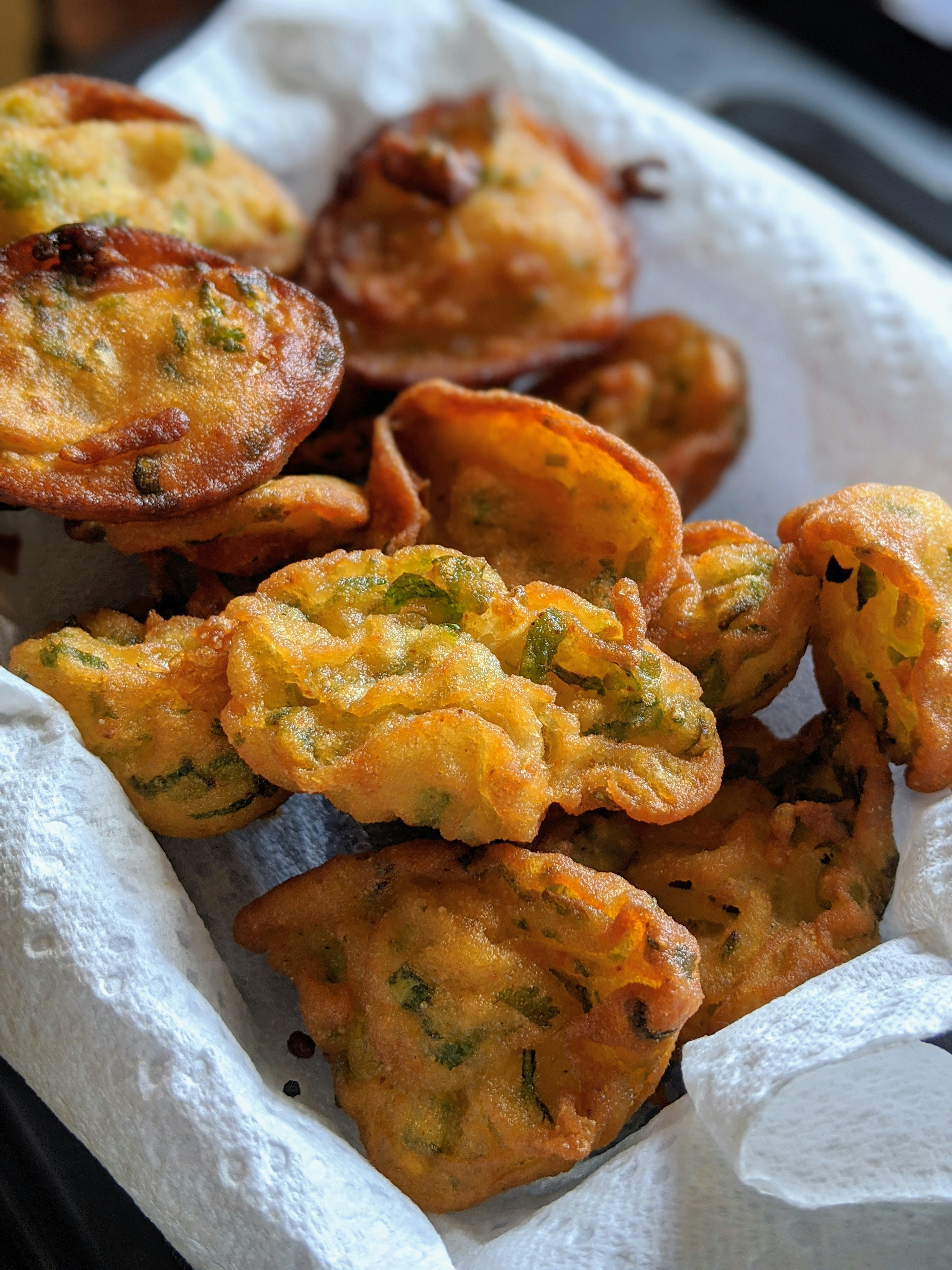 Feeling Bloated After Meals? Harvard-Trained Doctor Explains How Fried Foods Affect Your Gut