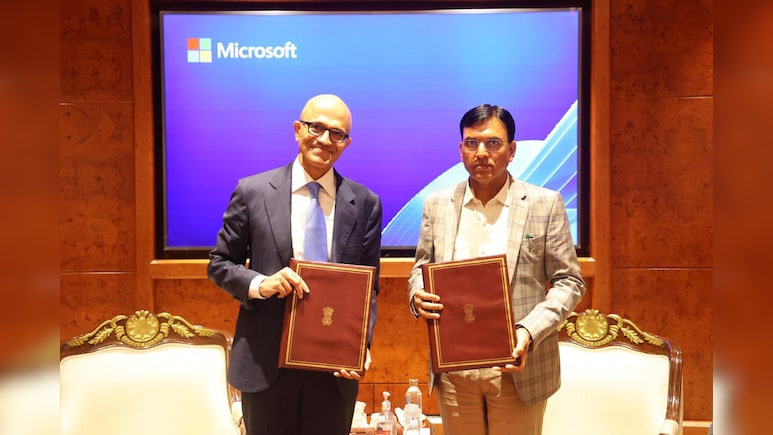 माइक्रोसॉफ्ट अपने वैश्विक नेटवर्क को श्रम मंत्रालय के NCS प्लेटफॉर्म पर लाएगा, केंद्र के साथ हुआ MOU