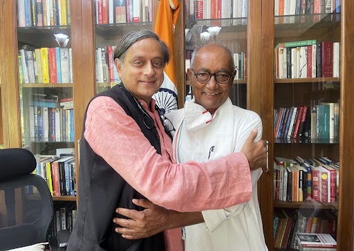 "Organisation Must Be Strengthened": Shashi Tharoor Backs Digvijaya Singh