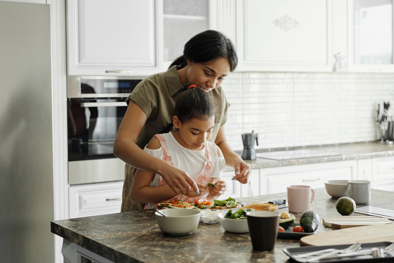 Holiday Season And Child Health: How Sleep, Sugar And Screens Shape Wellbeing