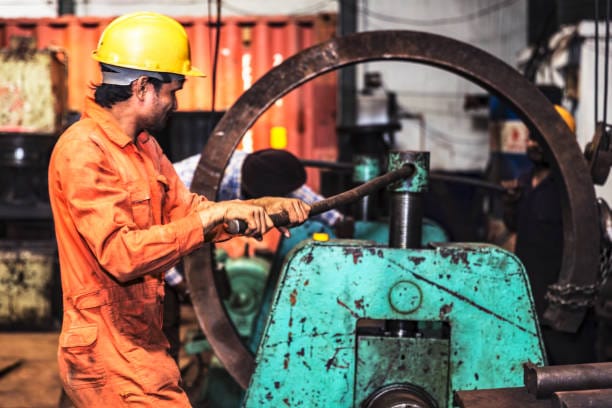 Core Sector Growth Slows To 3.3% In August