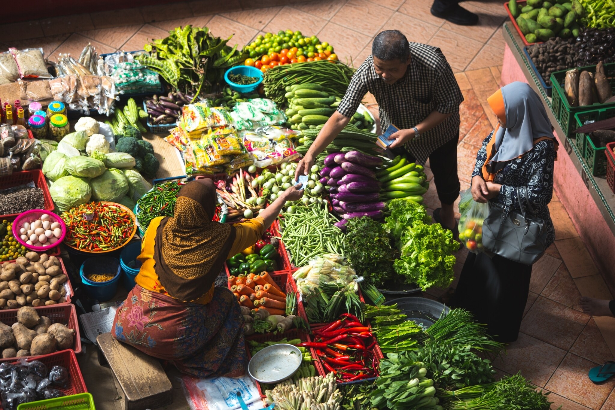 India's Retail Inflation Unlikely To Hit RBI's 4% Target In 2023, Say Economists
