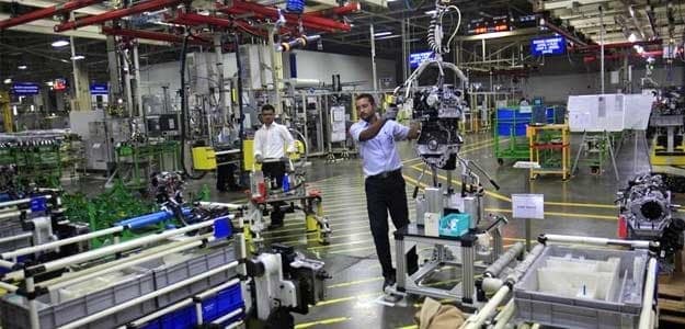 Carmakers Hope Modi Implements GST to Bring Down Prices
