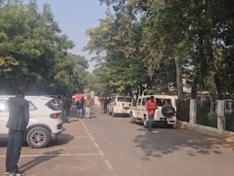 Hanumangarh: हनुमानगढ़ कलेक्ट्रेट को बम से उड़ाने की धमकी, ईमेल मिलने के बाद मचा हड़कंप