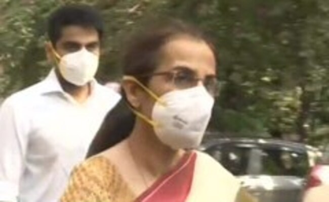 Loan Fraud: Mumbai Court Rejects Kochhars's Demand For Home Food, Bed
