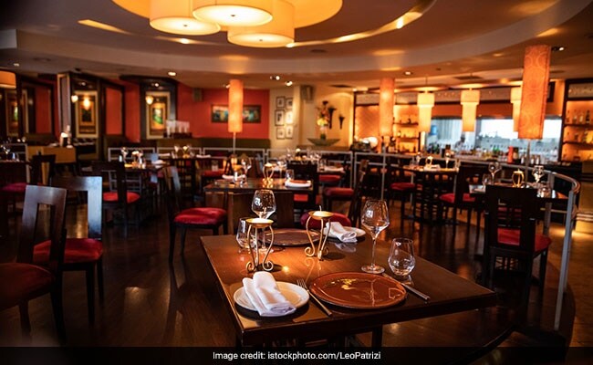 Restaurants Banned From Forcing You To Tip Staff