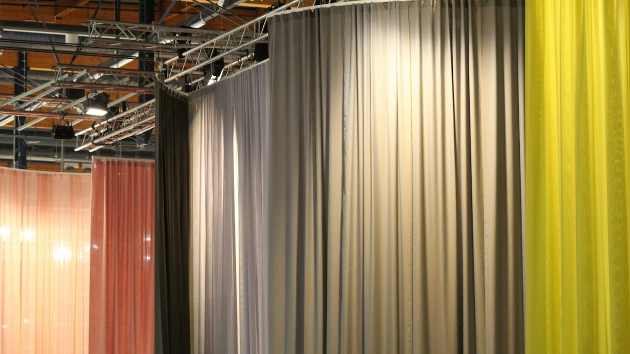 Neutral Curtain Ideas That Brighten Small Rooms and Make Them Look Larger