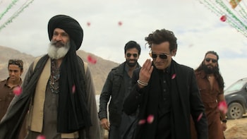 Pirated DVD's of Dhurandhar In Pakistan For Rs 16, Video Goes Viral