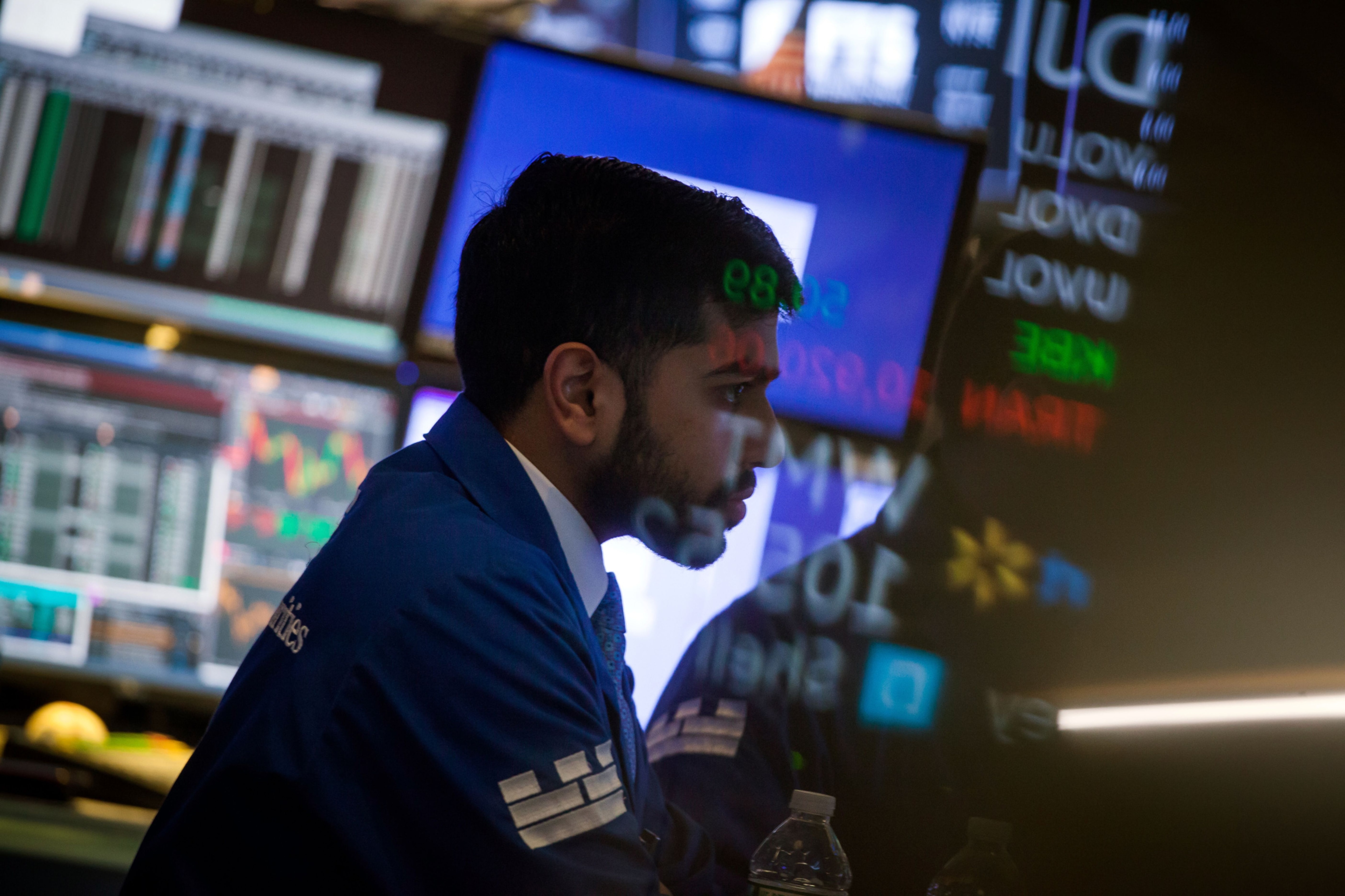 Samsonite Is Exploring Possibility Of Second Listing In U.S.