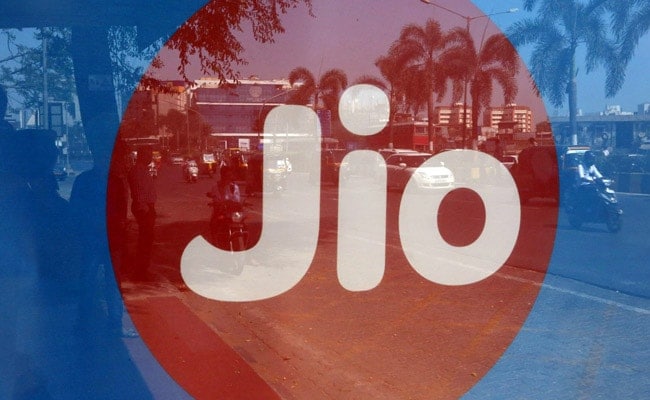 Reliance Launches JioMart Online Grocery Service, Challenging Amazon, Flipkart