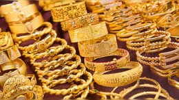 India Excludes Gold, Silver, Dairy From Trade Pact With Oman