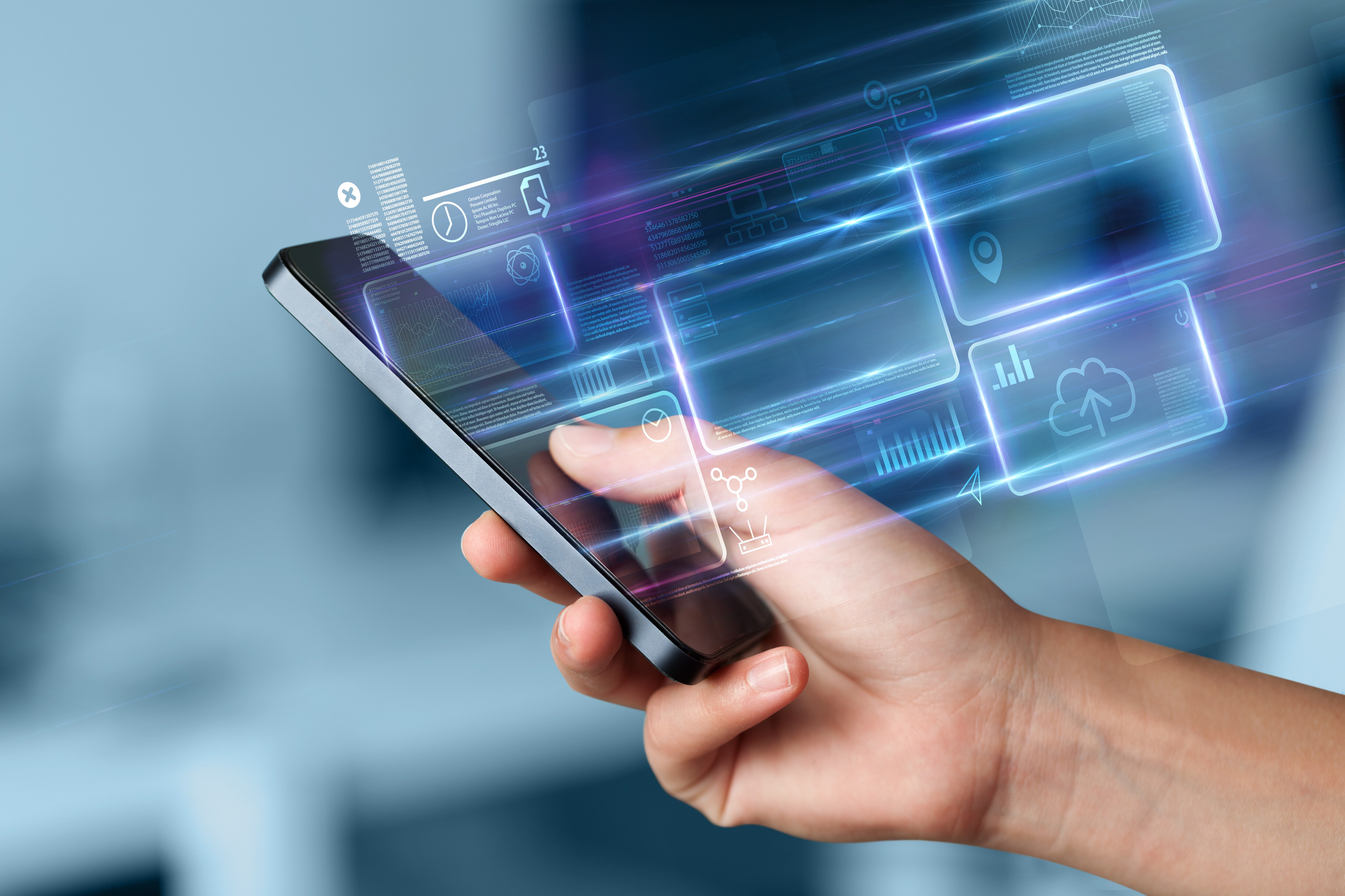 Indian Smartphone Shopping Volume On The Rise; Fashion Most Popular Category