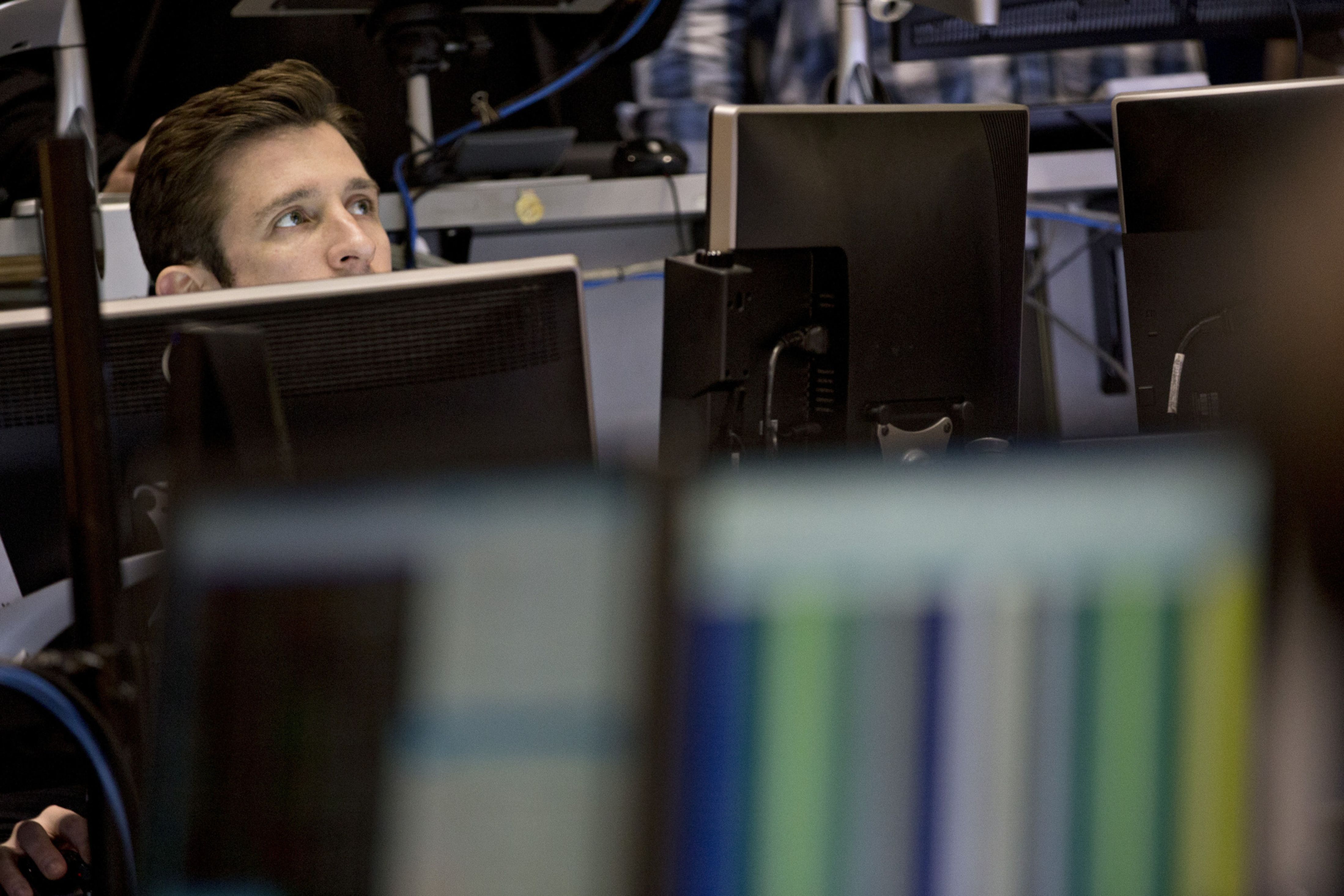 Sensex, Nifty Decline For Second Day Dragged By Banking, I.T. Stocks