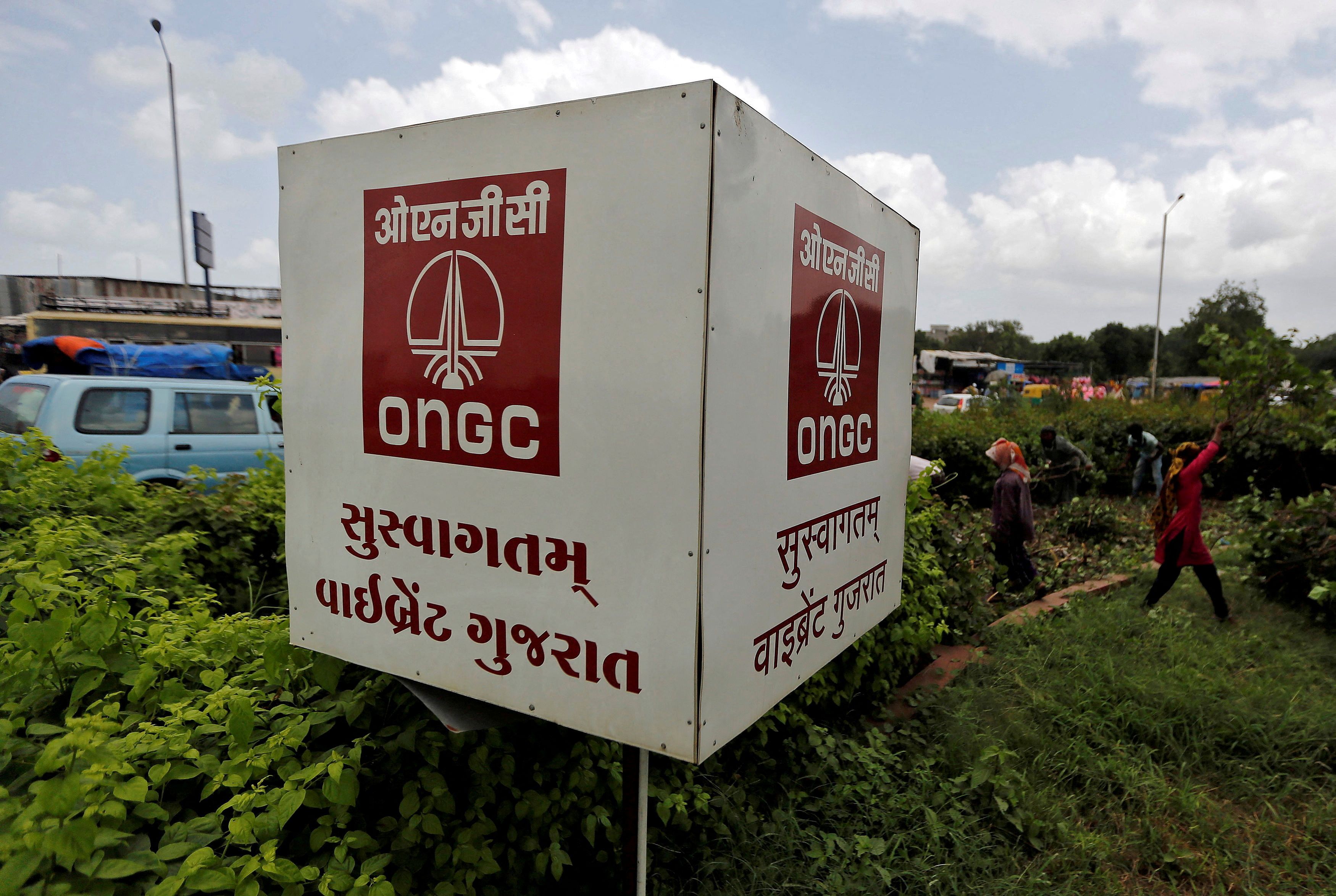 Oil, Energy Stocks Decline After Windfall Tax Revision