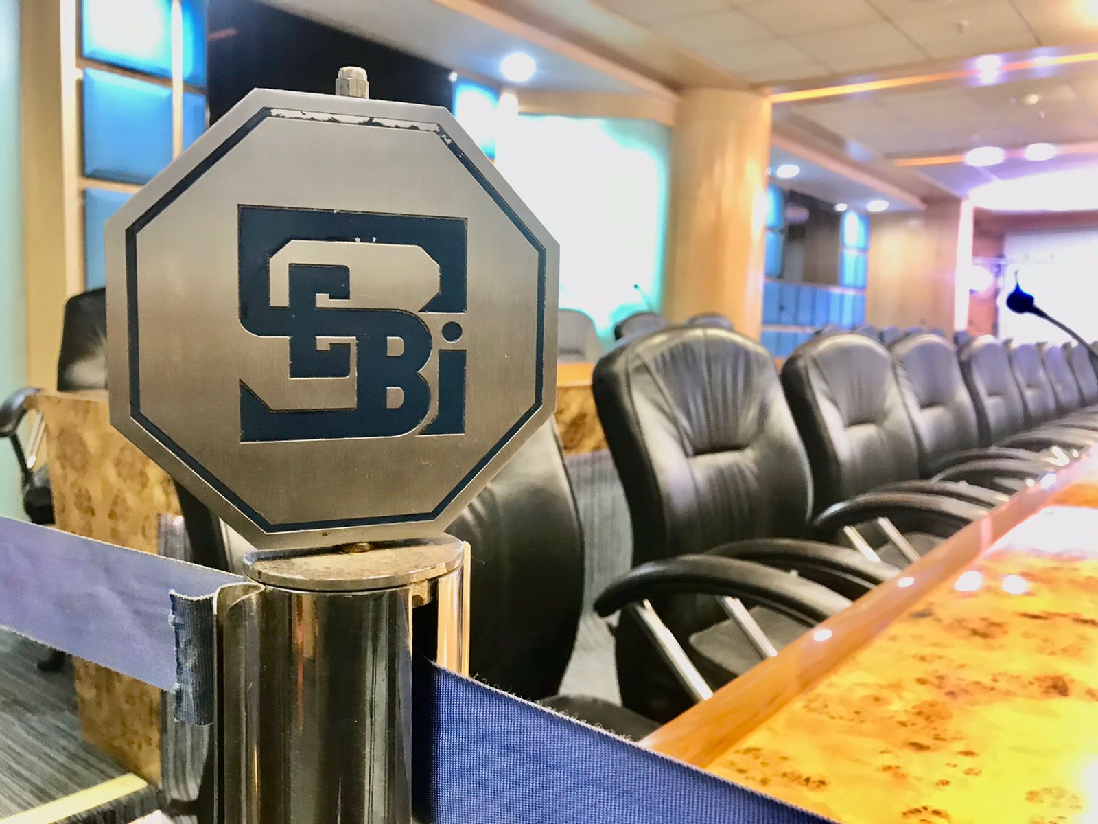 SEBI Issues Guidelines For Credit Rating Agency On Suspension, Cancellation Of Registration Certificate