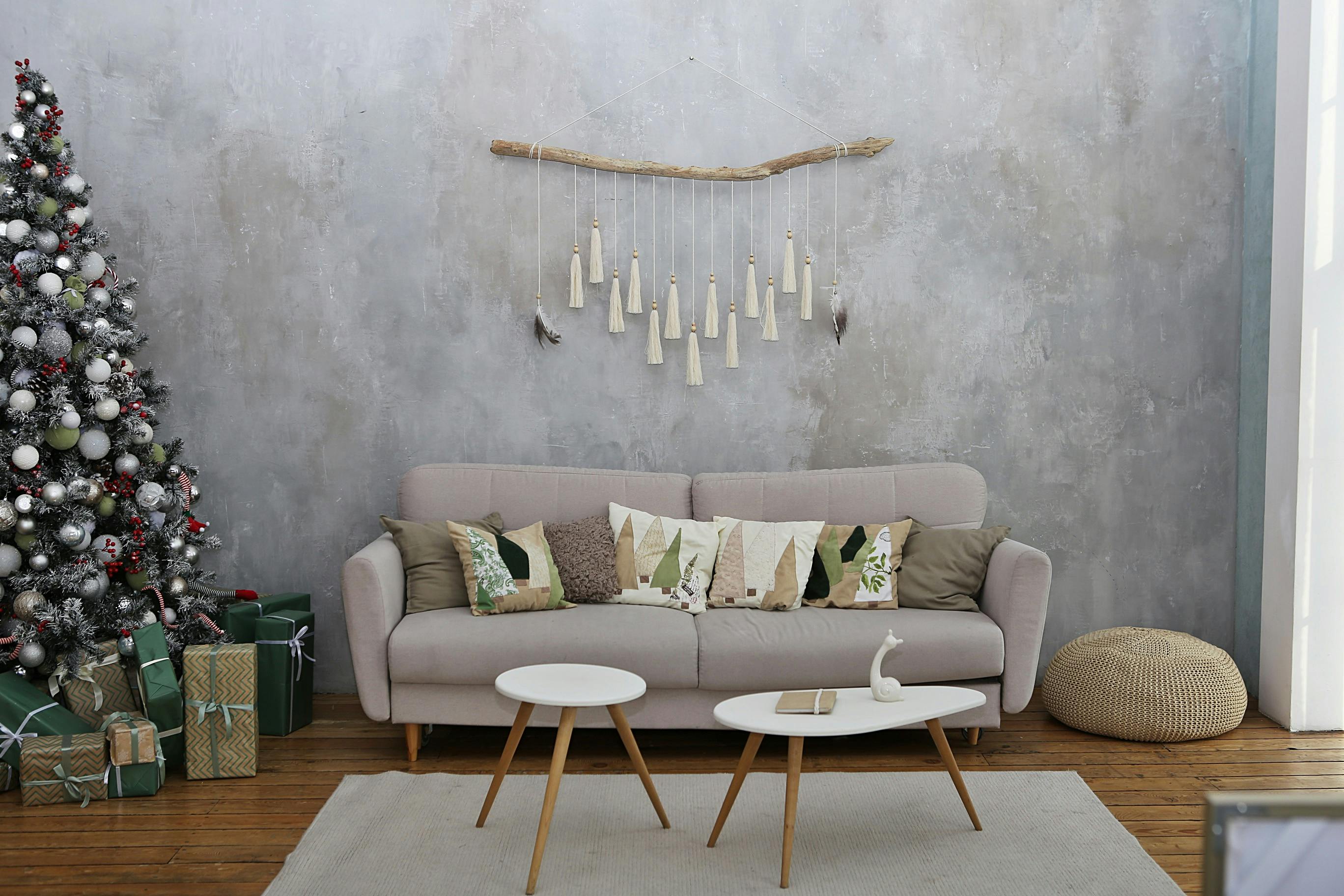 Use macrame hanging as a 