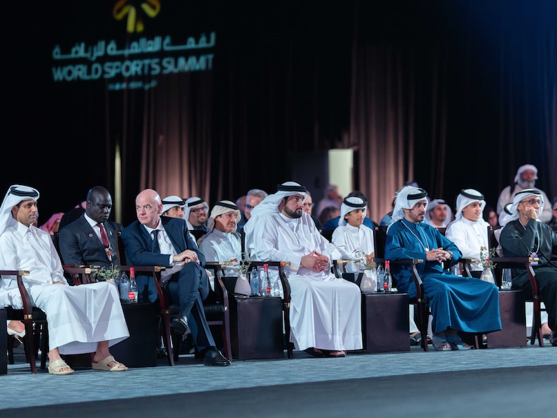 Hamdan Bin Mohammed Meets With FIFA President On The Sidelines Of The World Sports Summit In Dubai