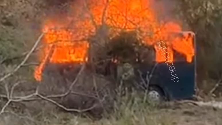 जयपुर: 30 सैलानियों से भरी लॉयन सफारी गाड़ी में अचानक लगी आग, नाहरगढ़ लॉयन सफारी में बड़ा हादसा