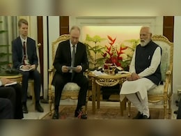 कूटनीति के मौन नायक- पुतिन के सुपर इंटरप्रेटर जो बिना नाम के दुनिया बदलते हैं