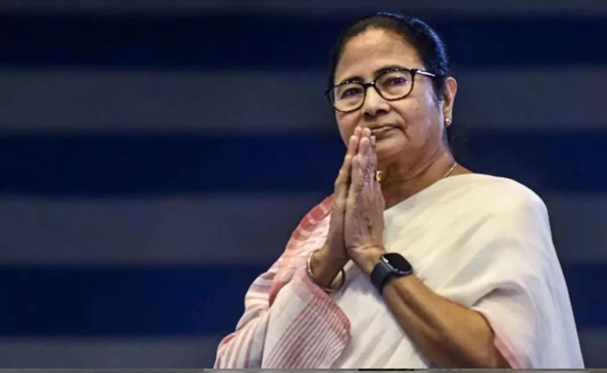 Amid 'G Ram G' Row, Mamata Banerjee To Rename Bengal Scheme After Mahatma Gandhi