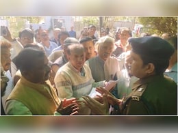 सागर में कानून व्यवस्था पर सवाल, IG ऑफिस में पुलिस और व्यापारियों की तीखी बहस का वायरल वीडियो देखें