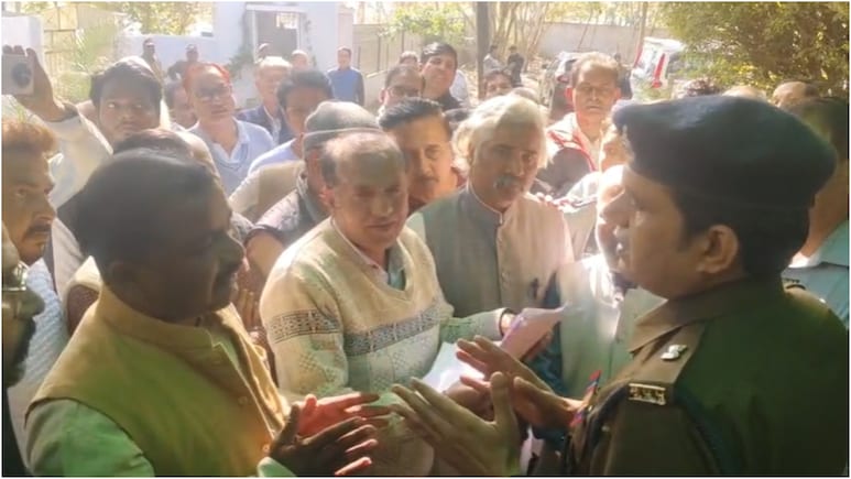 सागर में कानून व्यवस्था पर सवाल, IG ऑफिस में पुलिस और व्यापारियों की तीखी बहस का वायरल वीडियो देखें