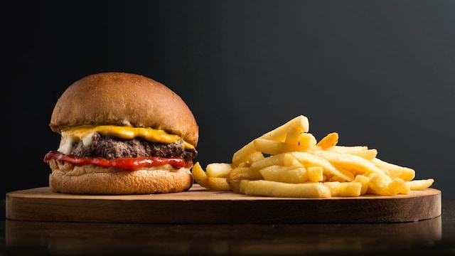 How To Handle Cravings For Junk Food: 10 Tips That Will Actually Help