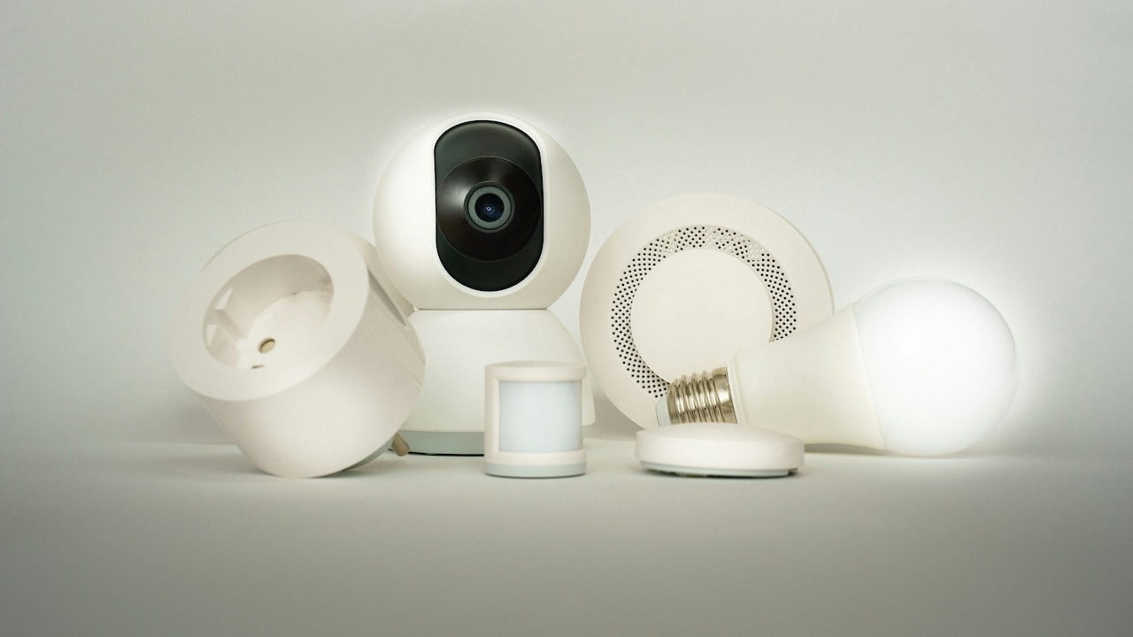 7 Security Cameras With Clear Night Vision and Zero Lag 7 Security Cameras With Clear Night Vision and Zero Lag