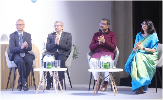 देसी भाषाओं में क्रांति लाएगा AI! 90 करोड़ की फंडिंग के साथ Google की IITs और AIIMS में 'एंट्री'