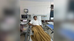 Yashasvi Jaiswal Suffers 'Food Poisoning', Loses Over 2 Kg Weight In Two Days: Report