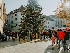 One Last Trip In 2025? Top 10 Indian And International Destinations To Choose From