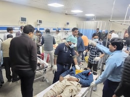 Rajasthan: बाइक को बचाने के चक्कर में बस पलटी; हादसे में 3 की मौत, 11 बुरी तरह घायल