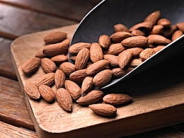 6 Health Benefits Of Eating Badam Or Almonds