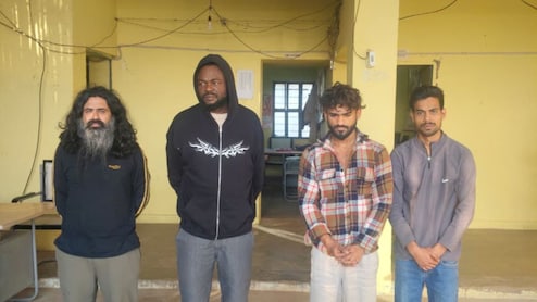 Rajasthan: बहरोड़ पुलिस की बड़ी कामयाबी, इंटरनेशनल MDMA ड्रग्स रैकेट का किया भंडाफोड़, UP की कार से हो रही थी सप्लाई