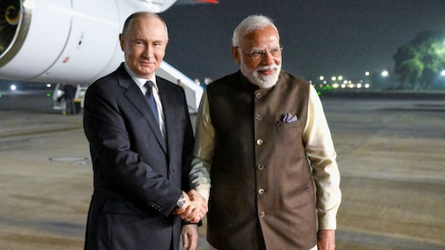 दिल्ली में पुतिन की मौजूदगी का क्या स्कूलों पर भी पड़ेगा असर? जानें किन बातों का रखें ख्याल