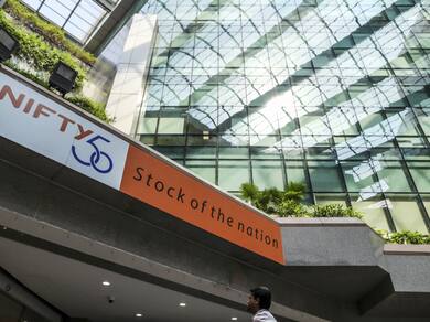 Stock Market Today: Sensex, Nifty Extend Decline To Third Day As ICICI, HDFC Bank Drag; FPIs Stay Net Sellers
