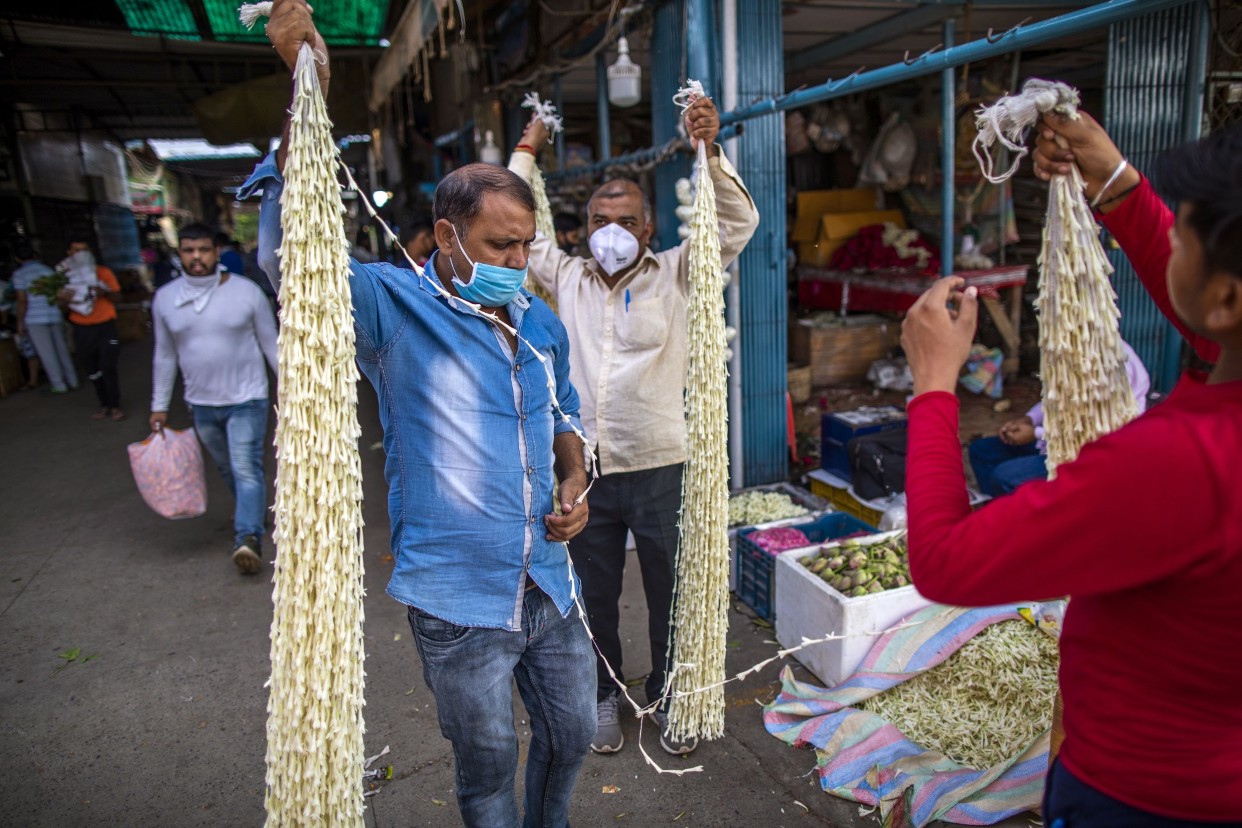 Coronavirus India Updates: Covid-19 Tally Tops 5.85 Lakh; Death Toll At 17,400