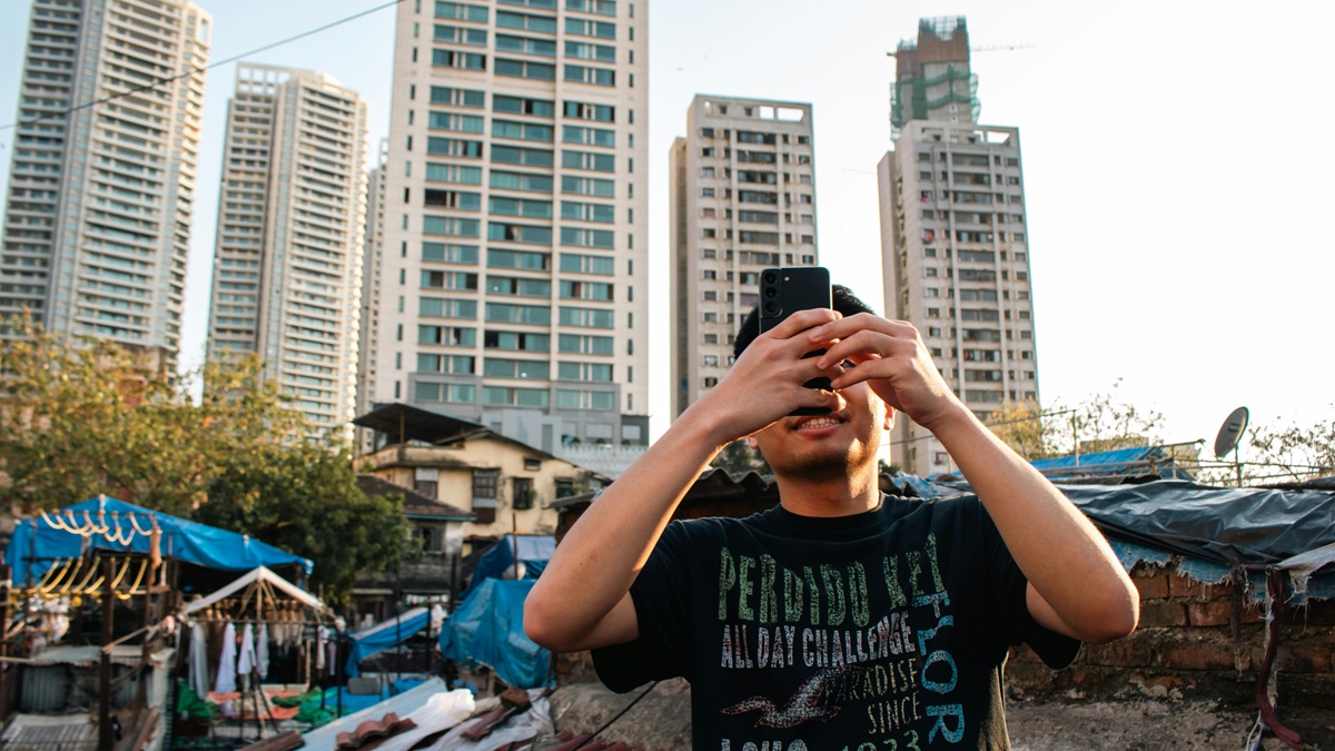 क्या आपको पता है आपकी फोटो में जाता है लोकेशन डाटा? अभी हटाएं ऐसे