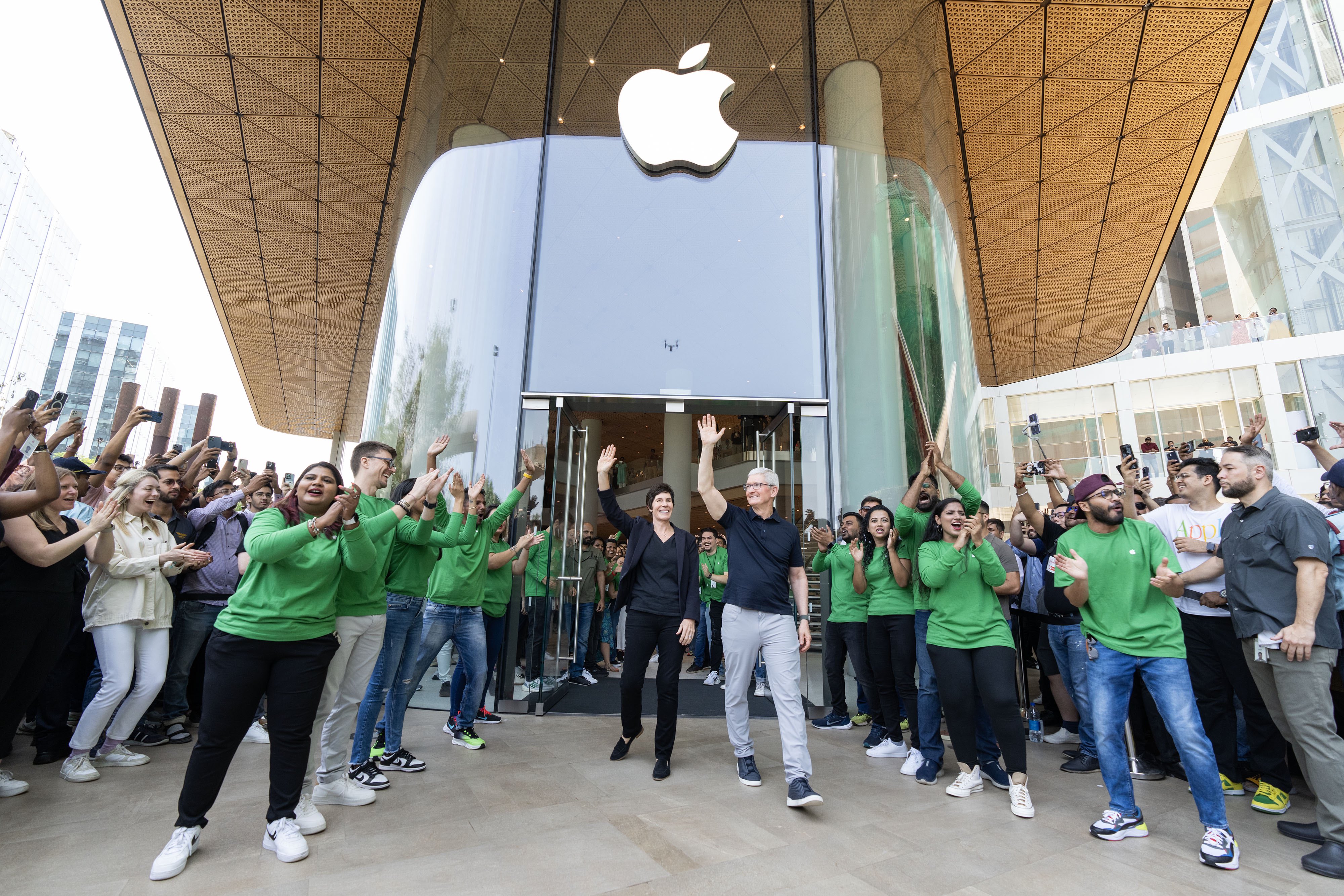 Apple BKC Store Opens: Key Highlights From The Event Inaugurated By CEO Tim Cook