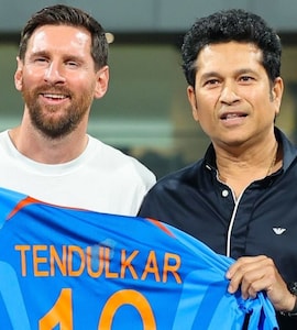 2 GOATS In 1 Frame! Wankhede Stands To Epic Lionel Messi, Sachin Tendulkar Meet