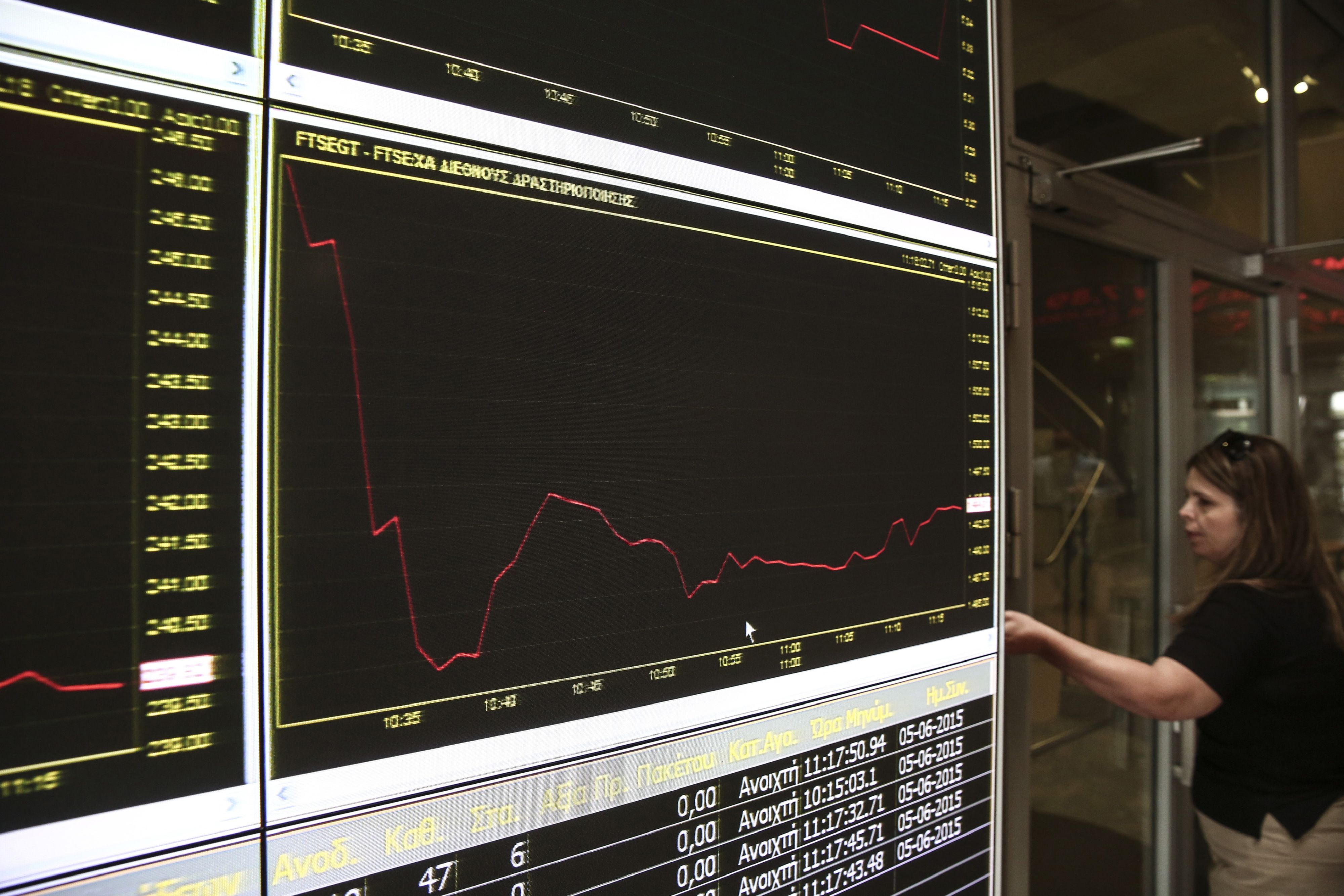 Sensex, Nifty Gain For Fourth Day Led By Bajaj Finance, L&T