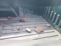 भरतपुर में सुरक्षाबलों पर पथराव, वाहन में तोड़फोड़; जवान से SLR छीनने की कोश&zwj;िश